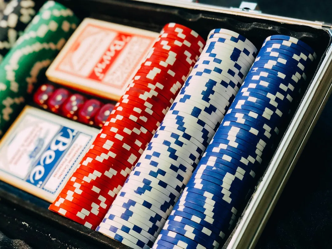 Pallina roulette sul numero vincente casinò